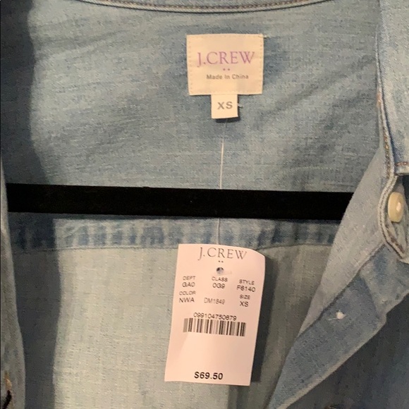 J crew jean shirt - perfect fit - Picture 2 of 4